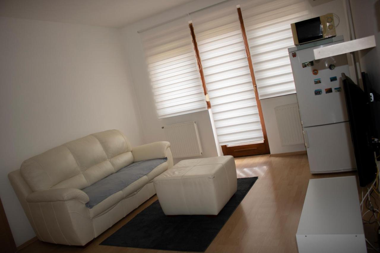 Csalogany Apartman Apartment Szekszard Exterior photo
